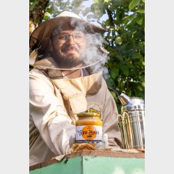 Pure Raw Honey 1 kg, Gold Medal Winner